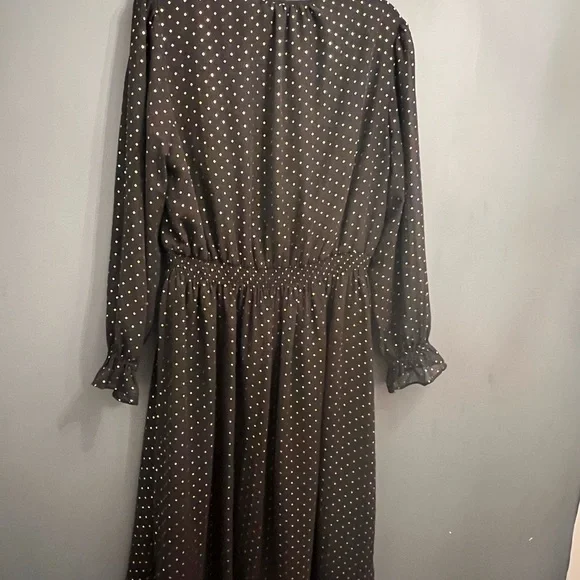 Gold Diamond dots Long Sleeve Dress - Picture 4 of 5